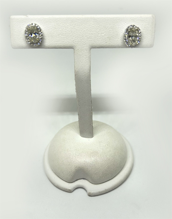 diamond studs at kim's jewelers